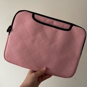 FREE 13 “ lap top case 💖